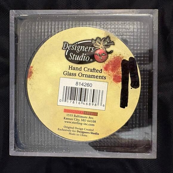 Designers Studio Handcrafted Glass Christmas Ornament in Case - Picture 5 of 8